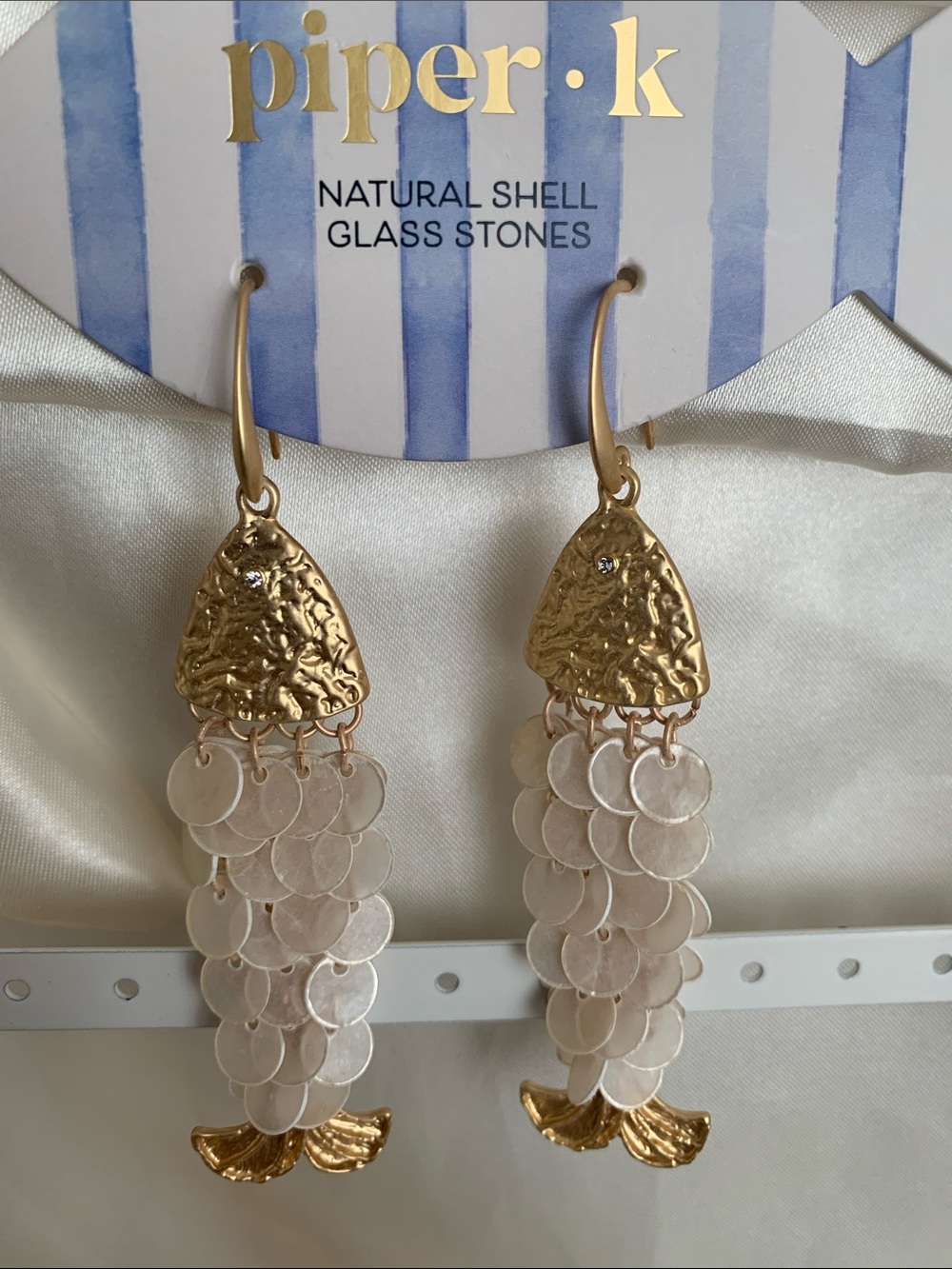 Piper Gold and Ivory Cascading Shell Dangle Earrings
